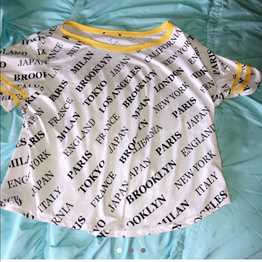 Graphic tee shirt